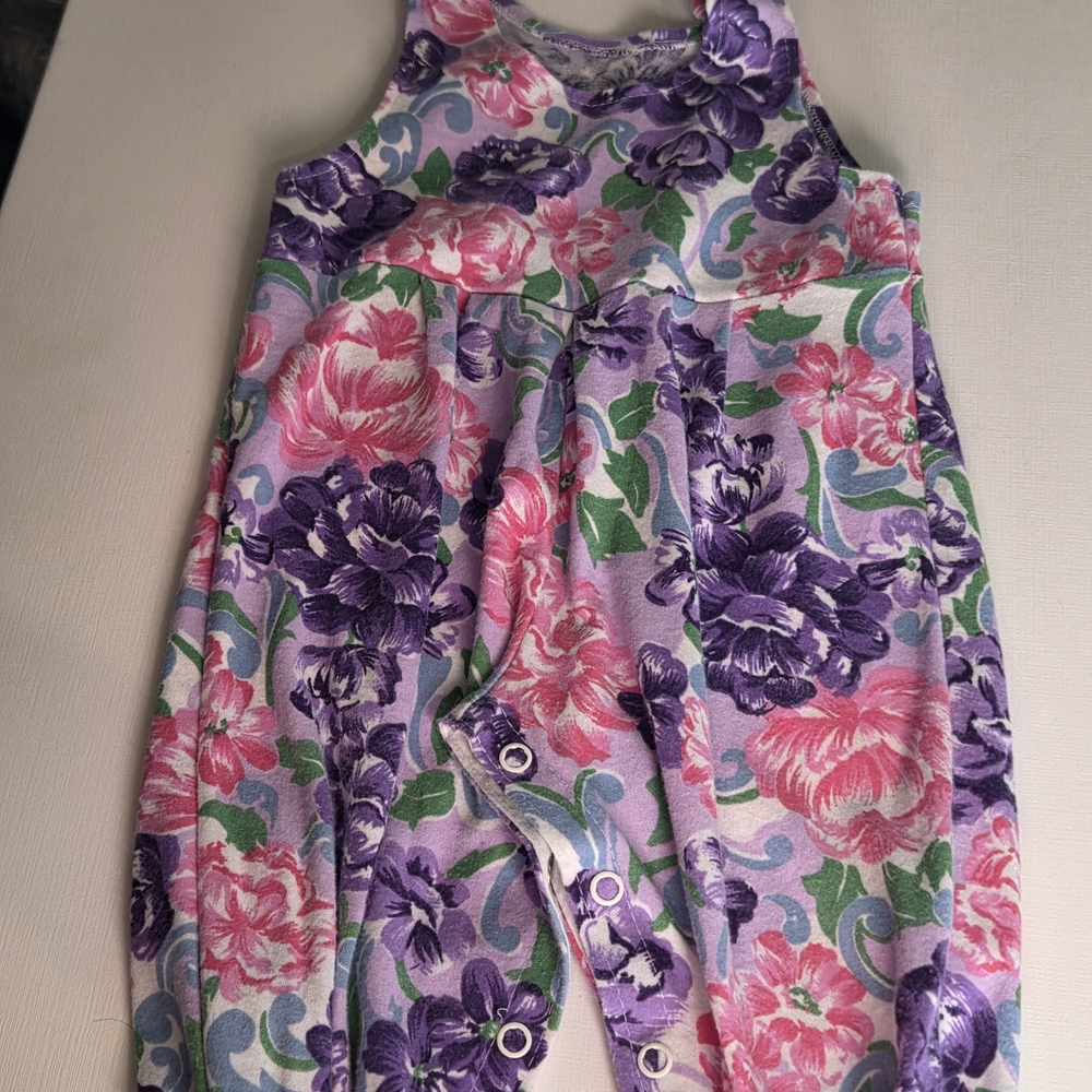 Vintage Pink And Purple Floral Overall Outfit For Baby - Picture 10 of 11
